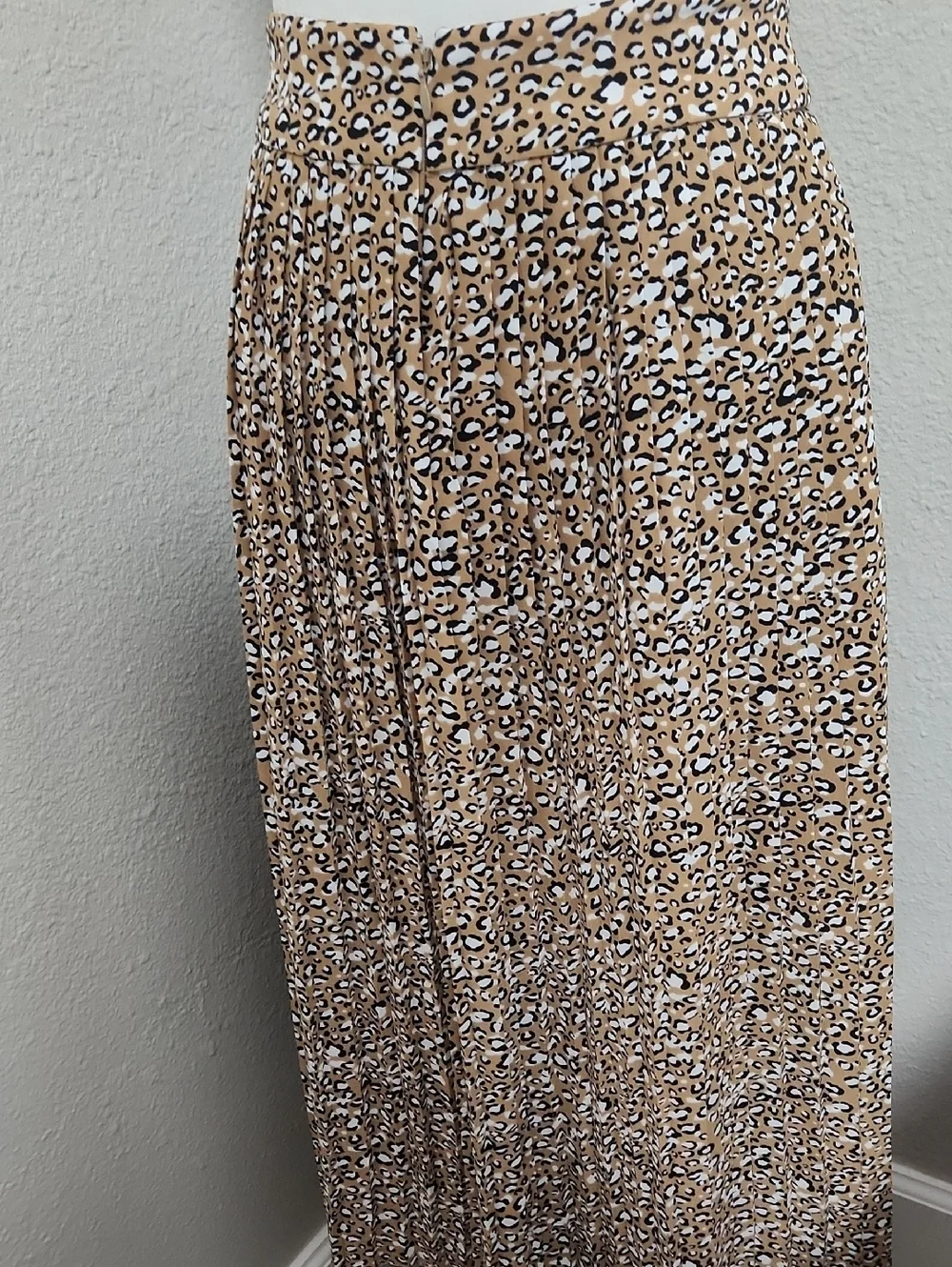 JCrew Leopard Print Pleated Skirt